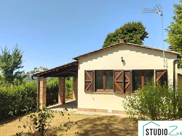 Casa trilocale in affitto in rimembranze, Centro, Amelia