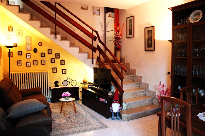 Casa quadrilocale in vendita in Via Palestro, Stroppiana