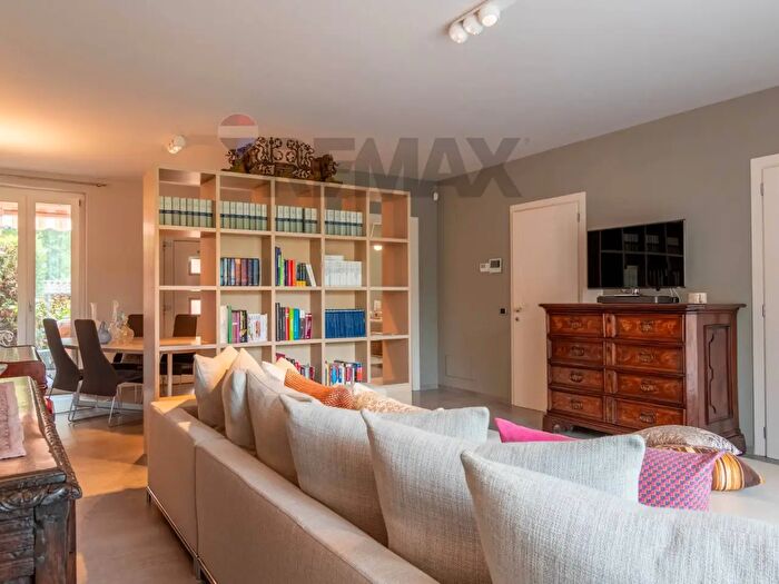 Casa con 5 locali in vendita in Via Dante Alighieri B, San Maurizio D'Opaglio