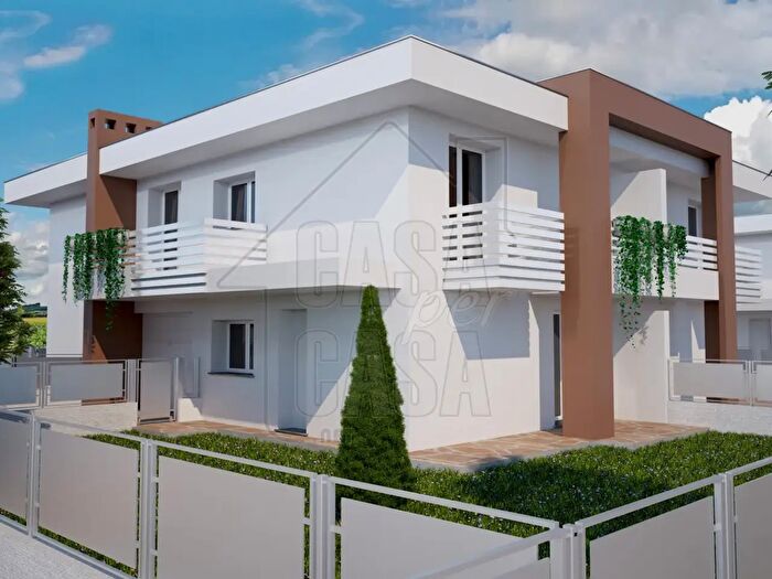 Casa quadrilocale in vendita in Via Cristoforo Colombo, Monselice