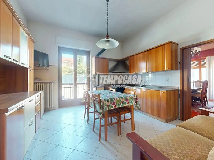 Appartamento con 5 locali in vendita in Cuneo
