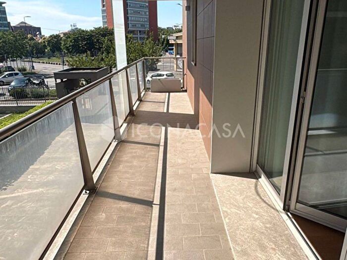 Appartamento bilocale in affitto in Via Imperia, Famagosta, Milano
