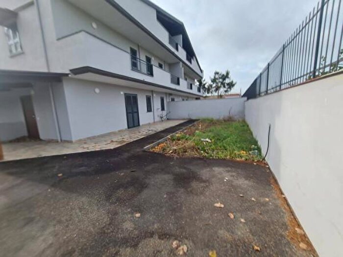 Appartamento quadrilocale in vendita in Via Campana, Quarto