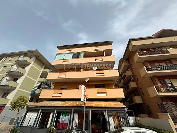 Appartamento trilocale in vendita in Via della Rinascita, Francavilla Al Mare
