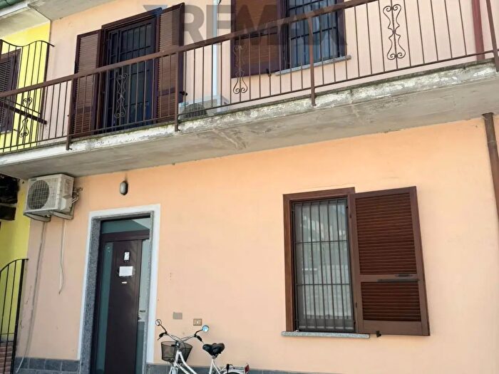 Casa trilocale in vendita in Via Corbellini, Gerenzago