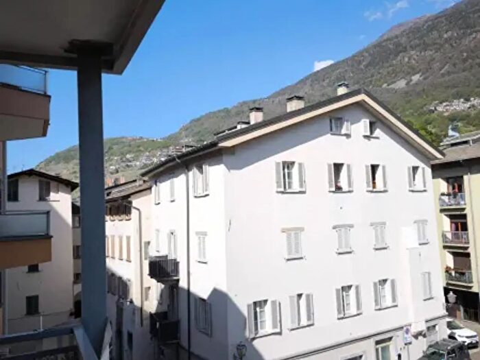 Appartamento trilocale in vendita in Galleria Parravicini, Sondrio