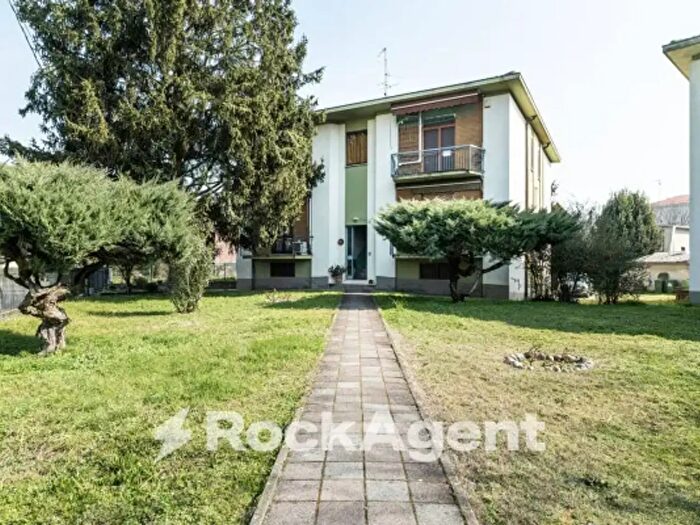 Appartamento trilocale in vendita in Via Palestro, Mede