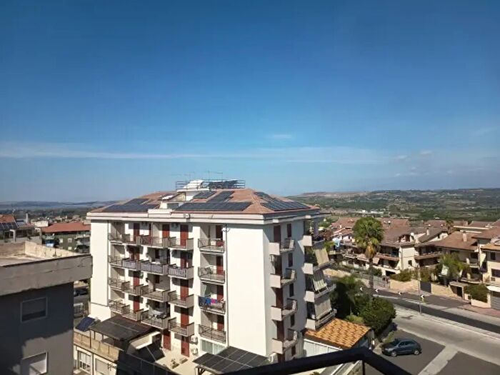 Appartamento quadrilocale in vendita in Via Pancali, Carlentini