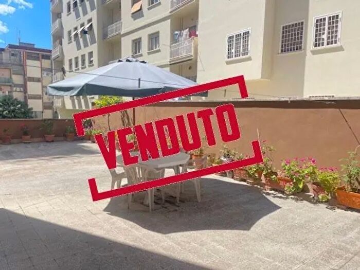 Appartamento quadrilocale in vendita in Via Leopoldo Ruspoli Roma, Roma