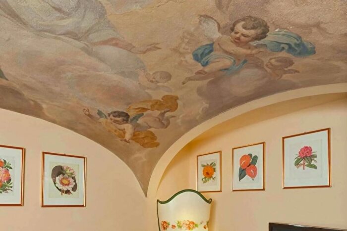 Appartamento monolocale in affitto in Via delle Seggiole, Firenze