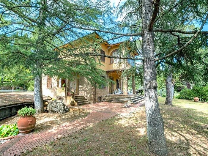 Casa con 7 locali in vendita in Via di Rubbiana Greve in Chianti, Greve In Chianti