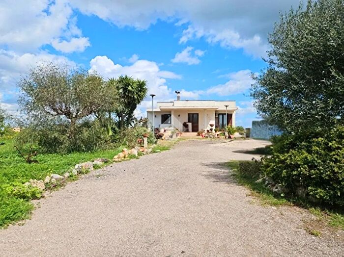 Casa con 5 locali in vendita in Via Sp, Nardo