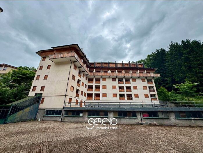 Appartamento trilocale in vendita in Via Provinciale, Limone Piemonte