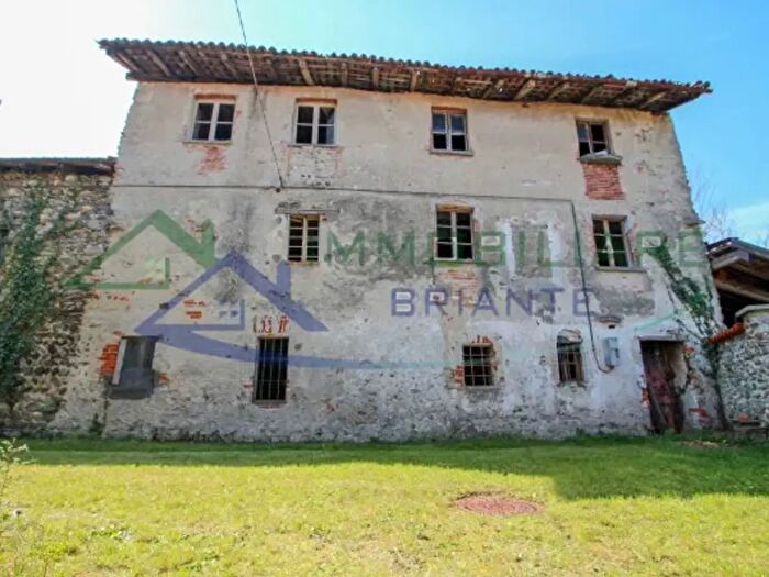 Casa con 5 locali in vendita in Via Don Eugenio Assi, Somma Lombardo