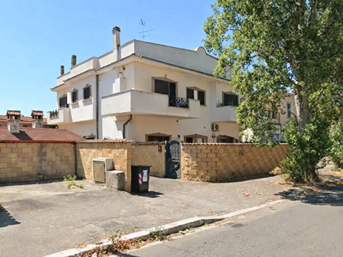 Appartamento monolocale in vendita in Via Monti di San Paolo, Roma