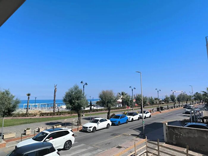 Appartamento trilocale in vendita in Lungomare Nauloco, Venetico