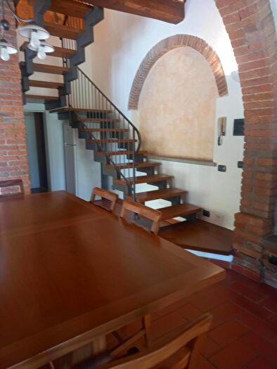 Casa quadrilocale in affitto in Pontedera