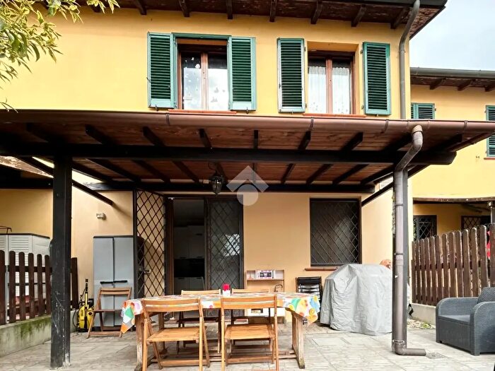 Casa quadrilocale in vendita in Via Sant Elena, Molinella