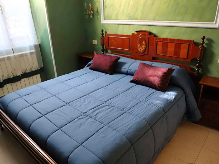 Appartamento trilocale in affitto in Via dei Glicini, Centocelle, Roma