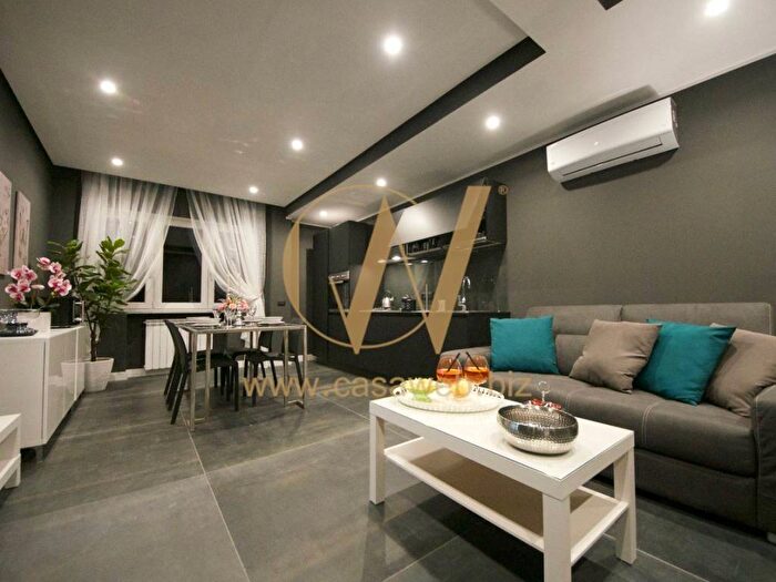 Appartamento trilocale in affitto in Via San Giuseppe, Reggia di Caserta, Caserta