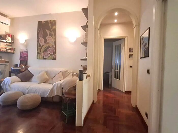 Appartamento trilocale in vendita in Via Bianchi, Piacenza
