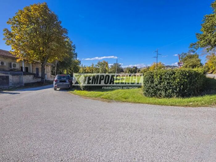 Casa trilocale in vendita in Contrada Entogge, Urbisaglia