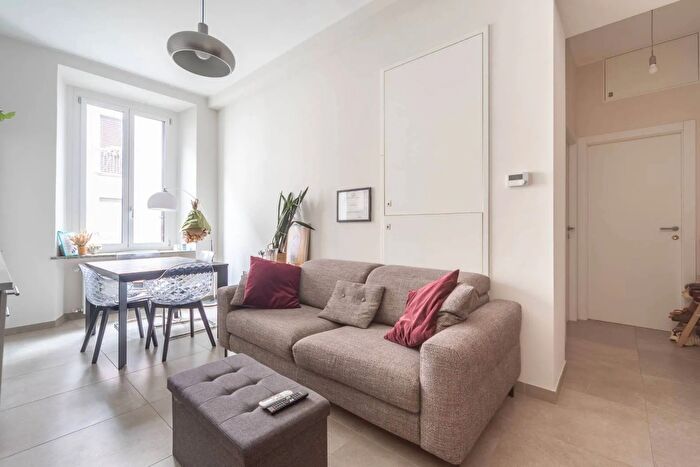 Appartamento bilocale in affitto in Via Federico Confalonieri Milano, Milano