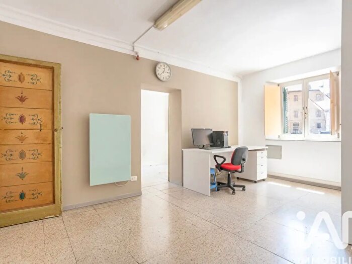 Appartamento trilocale in vendita in Via Roma, Filottrano