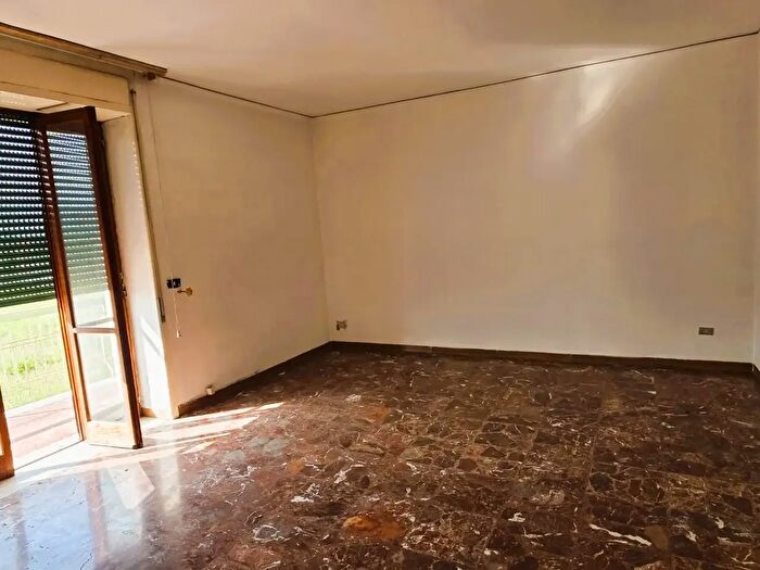 Appartamento con 5 locali in vendita in Via Circumvallazione, Nola