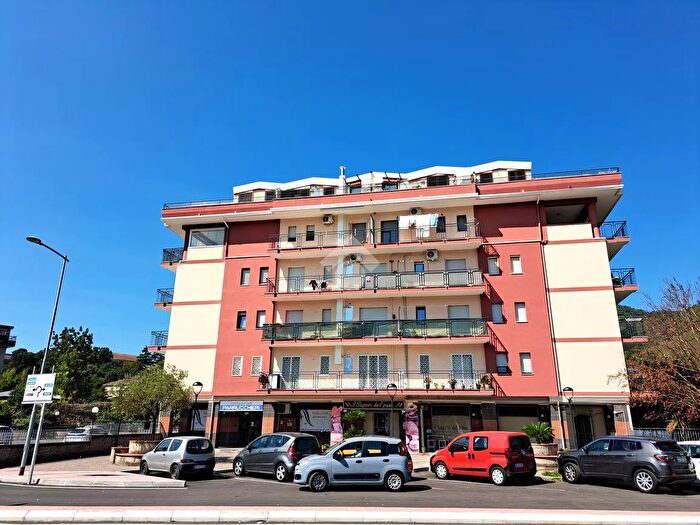 Appartamento trilocale in vendita in Via Don Minzoni, Baronissi