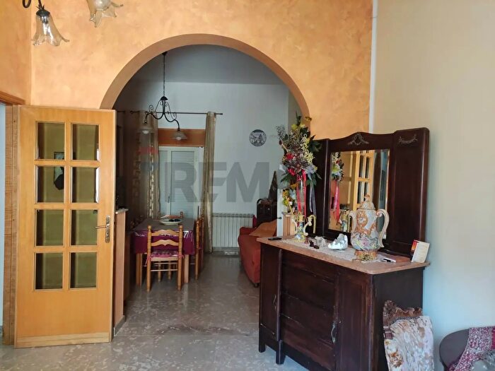 Casa quadrilocale in vendita in Via Mazara, Salemi