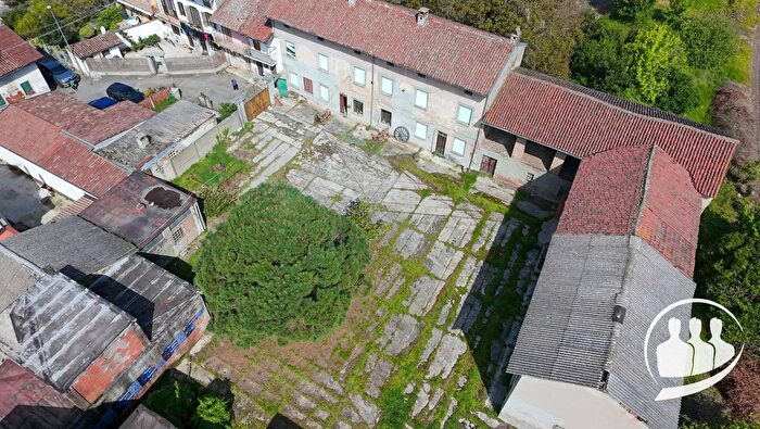 Casa con 8 locali in vendita in Via Guglielmo Marconi, Balzola