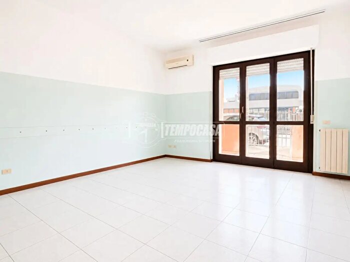 Appartamento quadrilocale in vendita in Via Luca Marenzio, Oristano