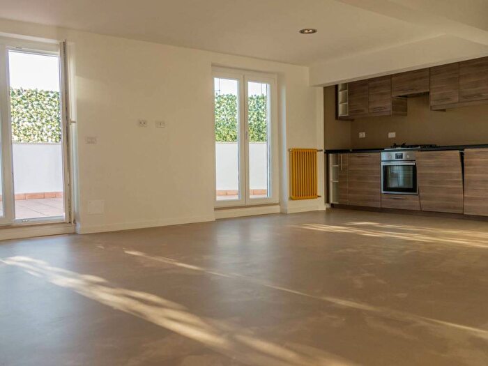 Casa bilocale in affitto in Via Cesare Ferrero di Cambiano, Vigna Clara Vigna Stelluti, Roma