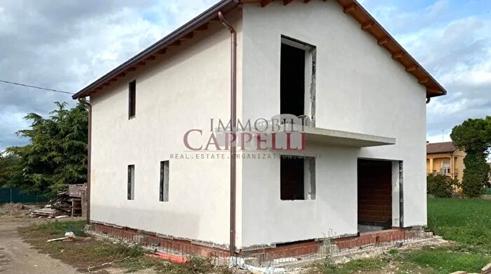 Casa quadrilocale in vendita in Forlimpopoli Forlìcesena Forlimpopoli, Forlimpopoli