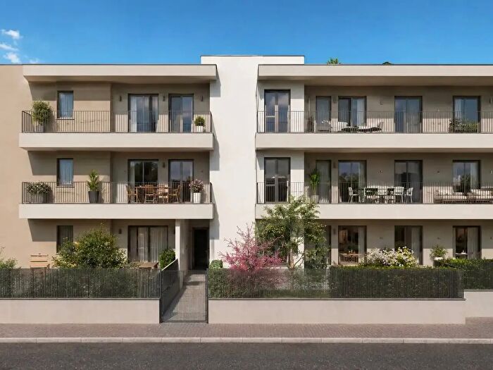Appartamento quadrilocale in vendita in Via Falcone, Sordio