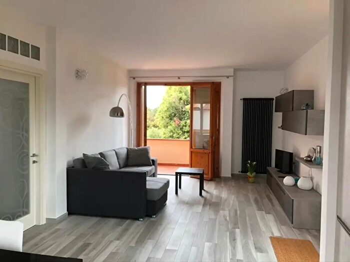 Appartamento trilocale in affitto in Pisa