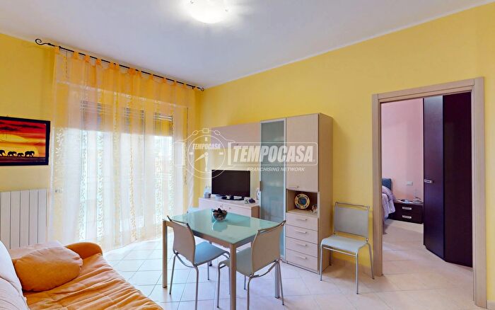 Appartamento bilocale in vendita in Via Torquato Tasso, Loano