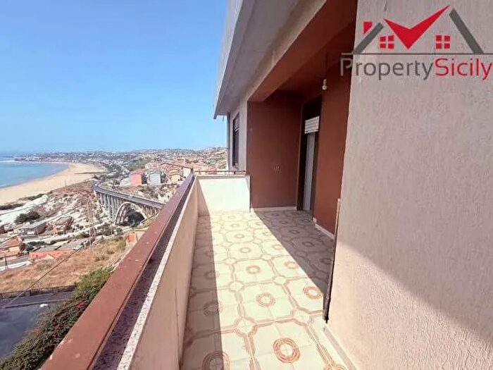 Appartamento con 6 locali in vendita in Porto Empedocle