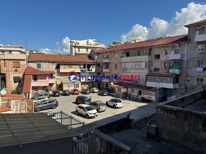 Appartamento trilocale in vendita in Via Placido Geraci, Reggio Calabria