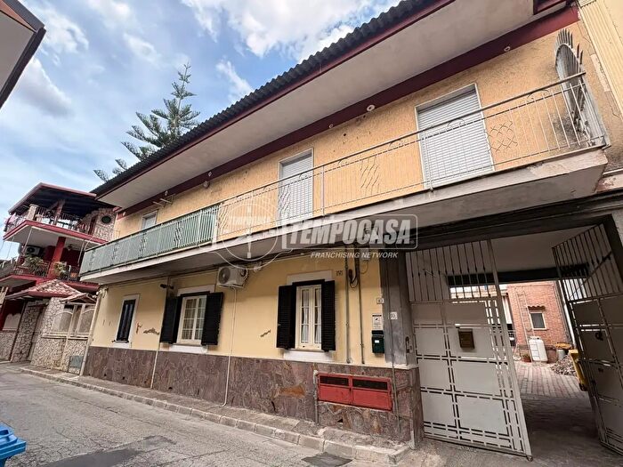 Appartamento trilocale in vendita in Via Mattullio Cicerone, Gricignano Di Aversa