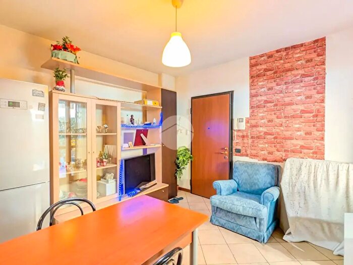 Appartamento bilocale in vendita in Via Carlo Parea, Milano