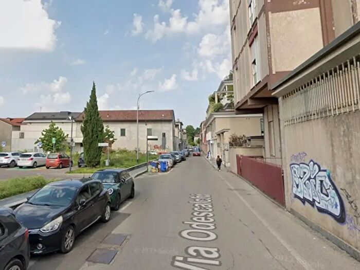 Case in Vendita e in Affitto - 3