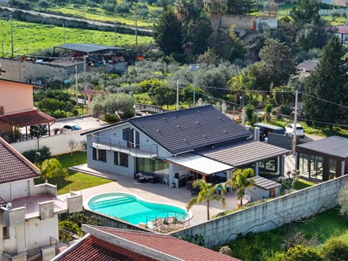 Casa con 10 locali in vendita in Borgetto Contrada Magna, Borgetto