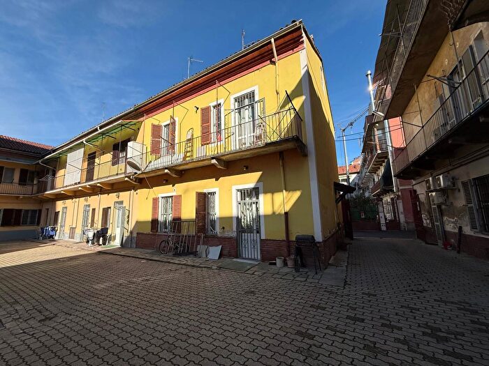 Appartamento bilocale in vendita in Via Ariosto, Alessandria