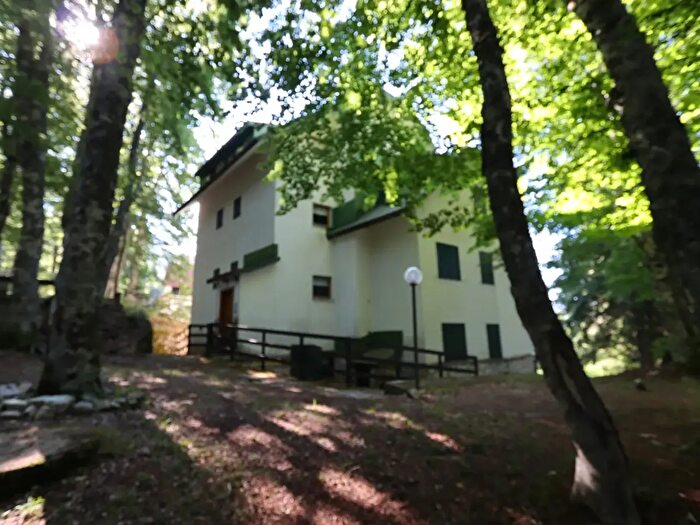 Appartamento trilocale in vendita in Via degli Appennini, Rieti