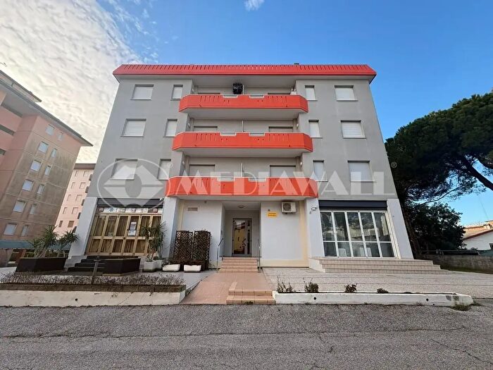 Appartamento quadrilocale in vendita in Via Delfino, San Michele Al Tagliamento