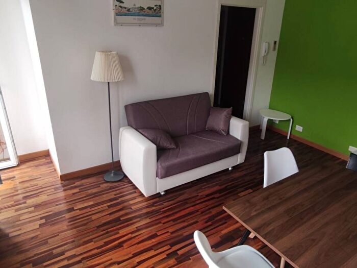 Appartamento bilocale in affitto in Via Melchiorre Gioia, Centrale, Milano