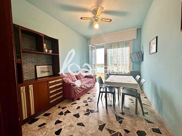 Appartamento bilocale in affitto in Loano