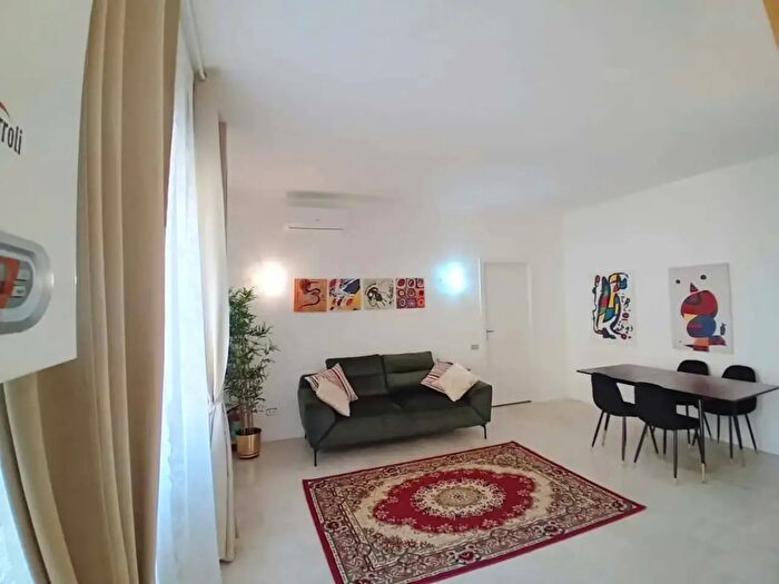 Appartamento monolocale in affitto in Via Lazzaretto, Milano